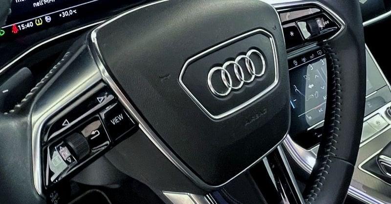 Audi A6 Avant 40 2.0 TDI S tronic Business Sport