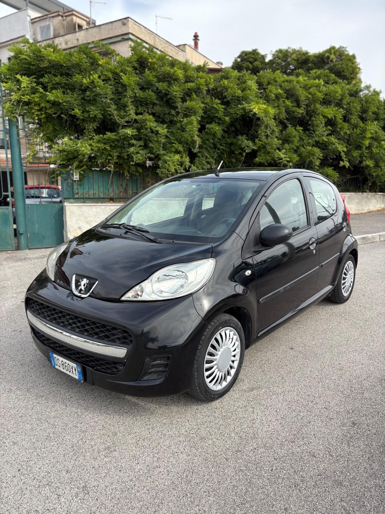 Peugeot 107 Automatica 1.0 Benzina GPL 68cv