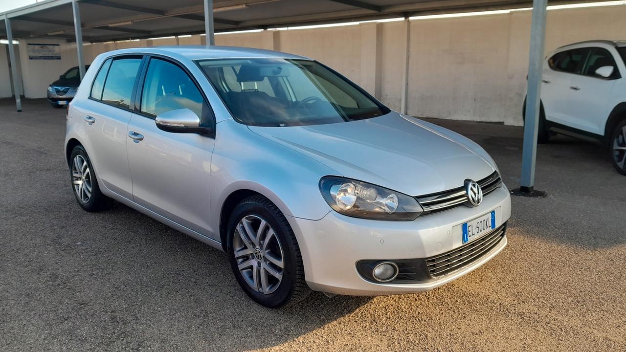 Volkswagen Golf 1.6 TDI DPF 5p. Highline