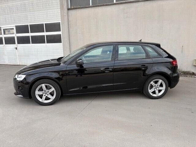 Audi A3 SPB 35 TDI S tronic Business