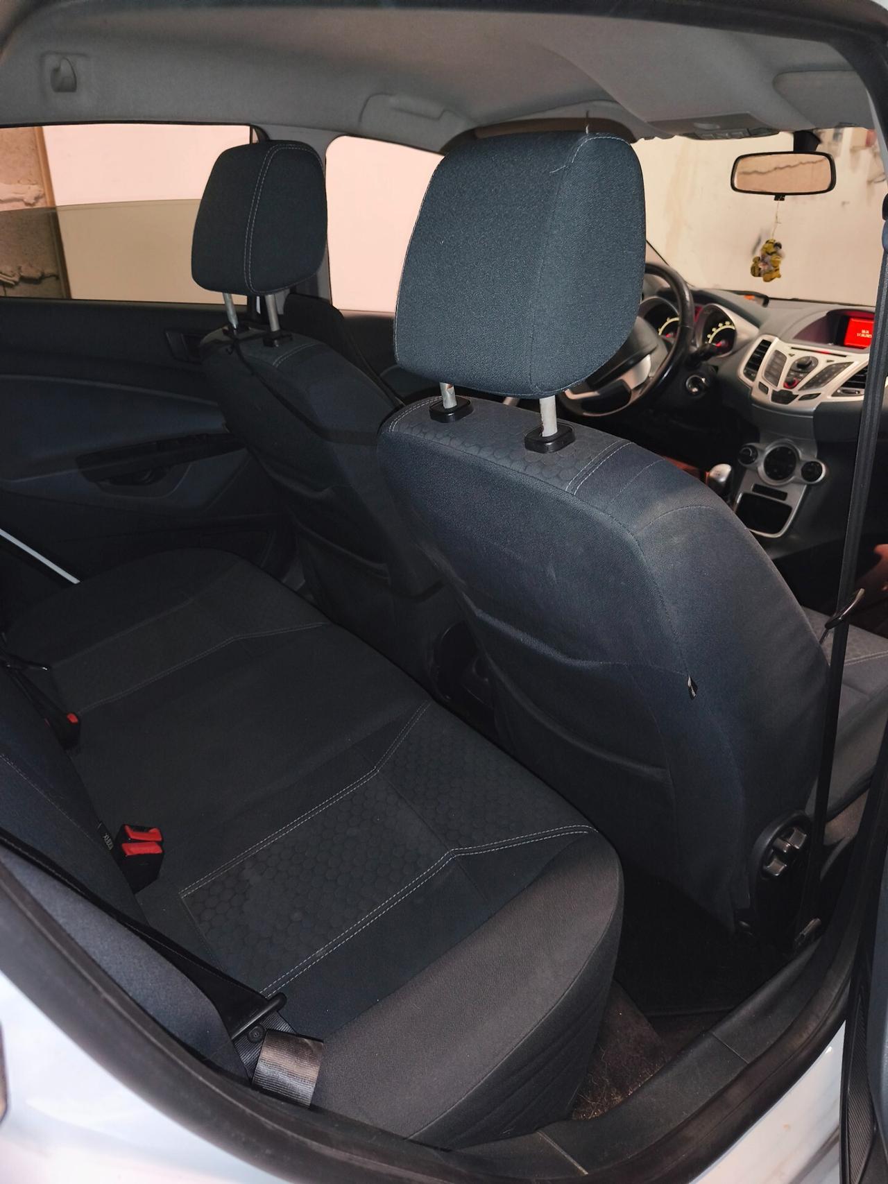 Ford Fiesta 1.4 TDCi 68CV neopatentati km117mila