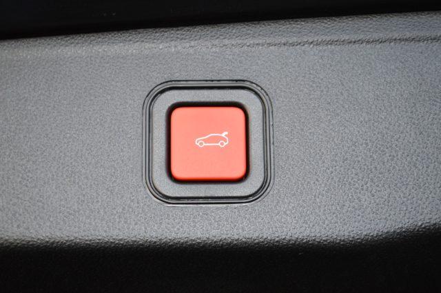 JEEP Avenger 1.2 Turbo 100 CV MHEV Summit Carplay Navi