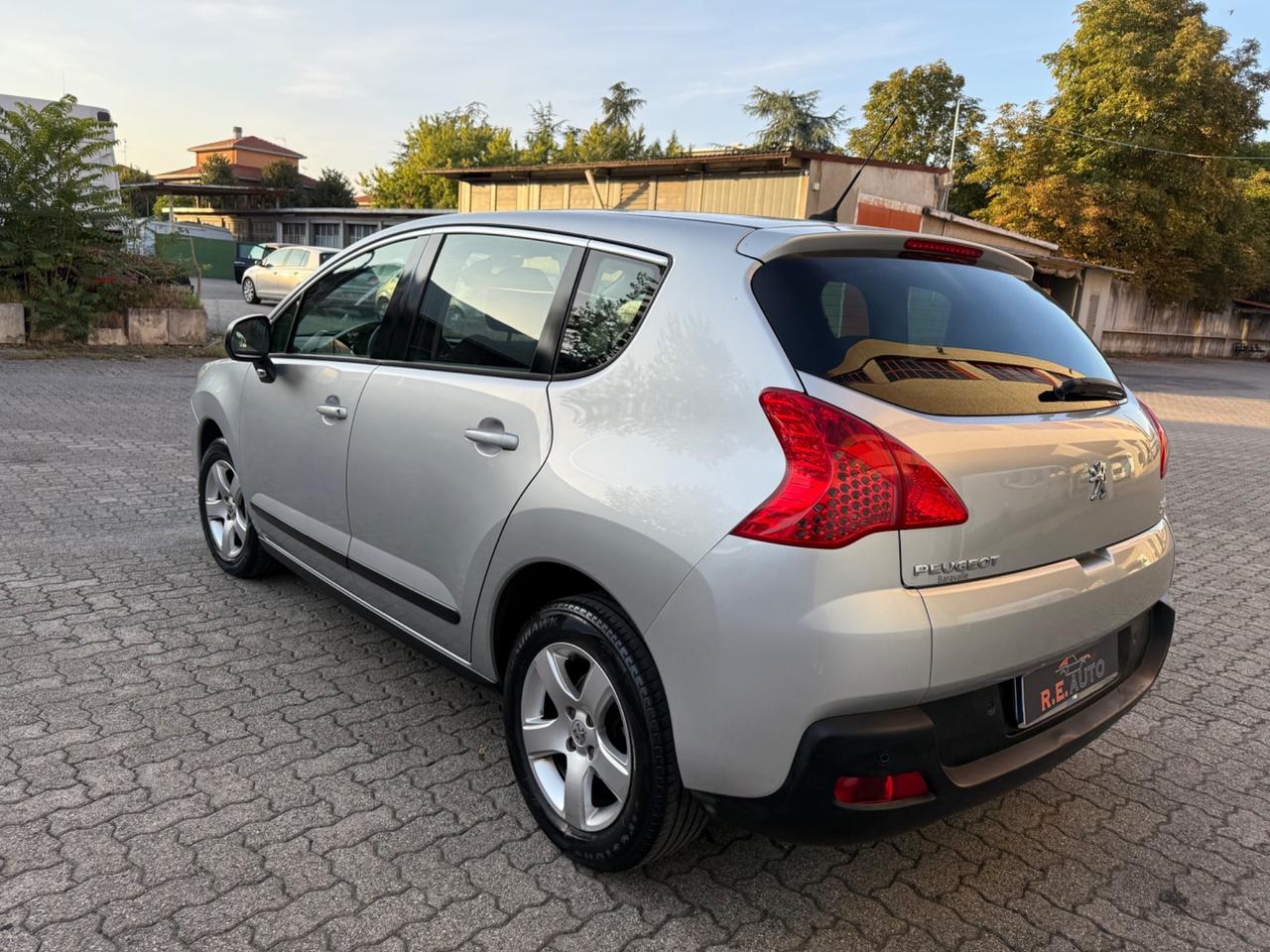 Peugeot 3008 1.6 HDi 112CV Allure