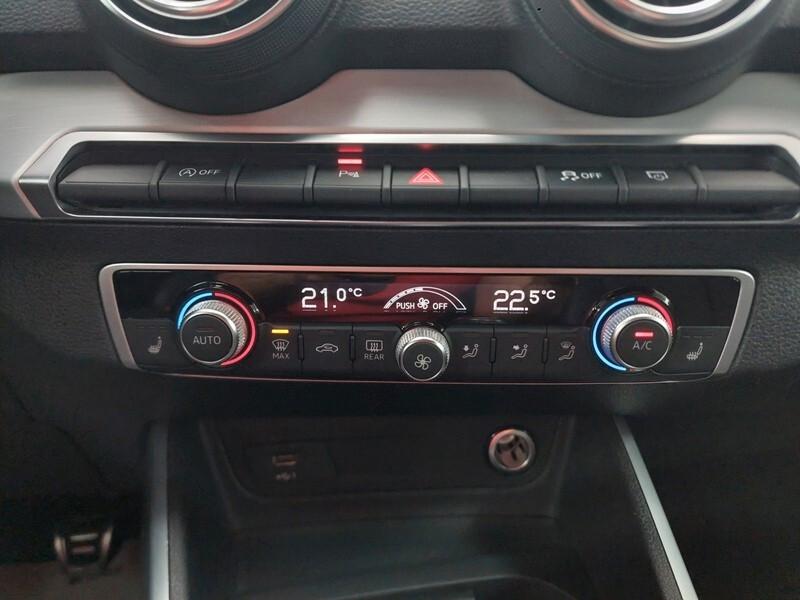 Audi Q2 35 TFSI S line Edition