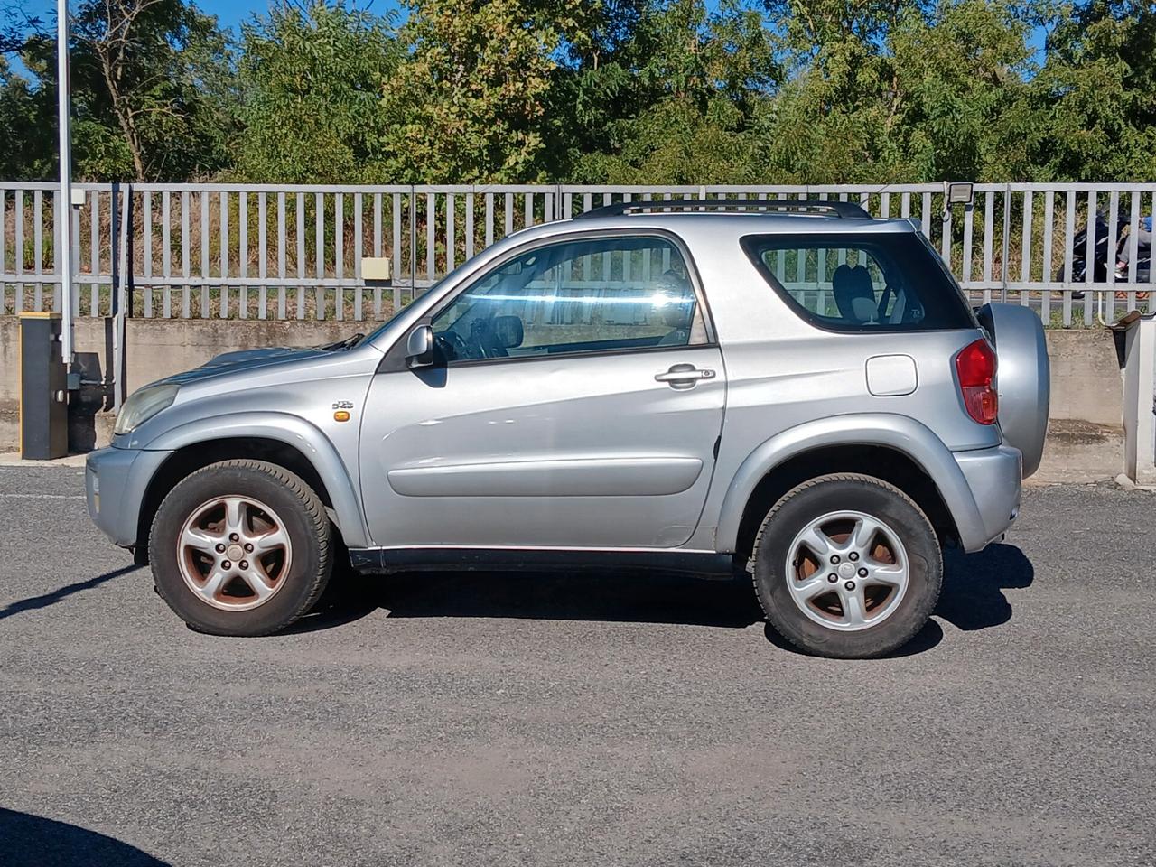 Toyota RAV4 2.0 Tdi D-4D cat 3P Sol
