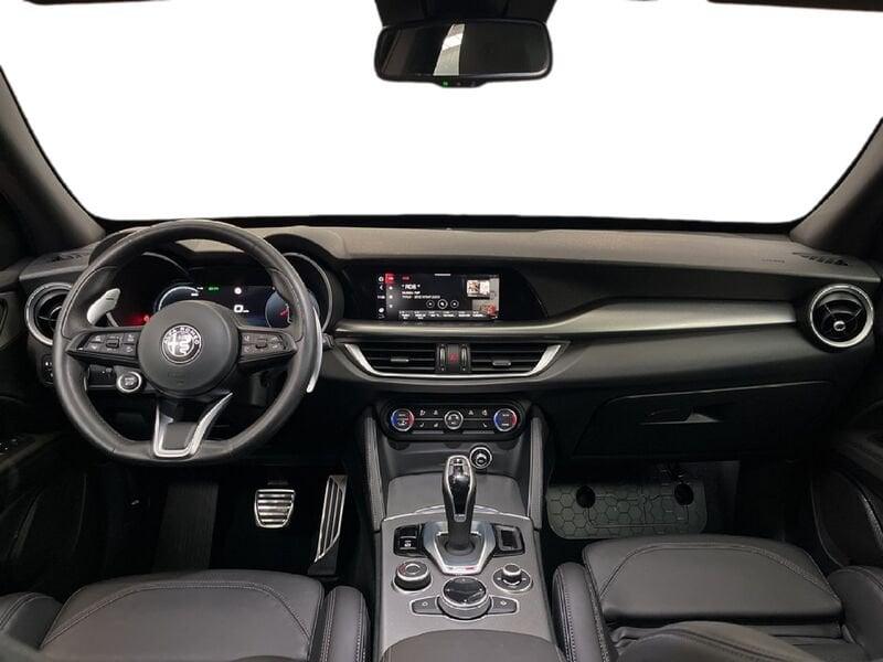 Alfa Romeo Stelvio 2023 2.2 t Veloce Q4 210cv auto
