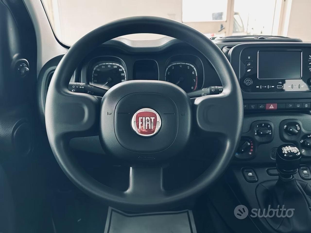 Fiat Panda 1.0 Hybrid - 2024 - 14.000km - NESSUN VINCOLO - In garanzia Fiat