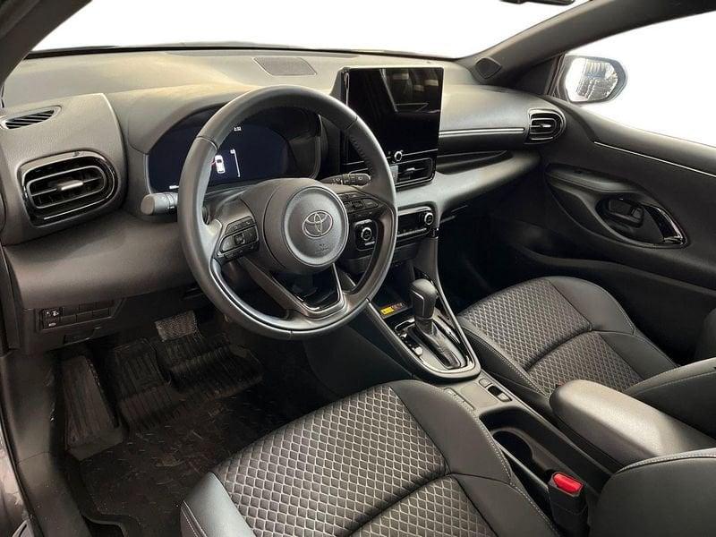 Toyota Yaris IV 2020 1.5h 130 Lounge