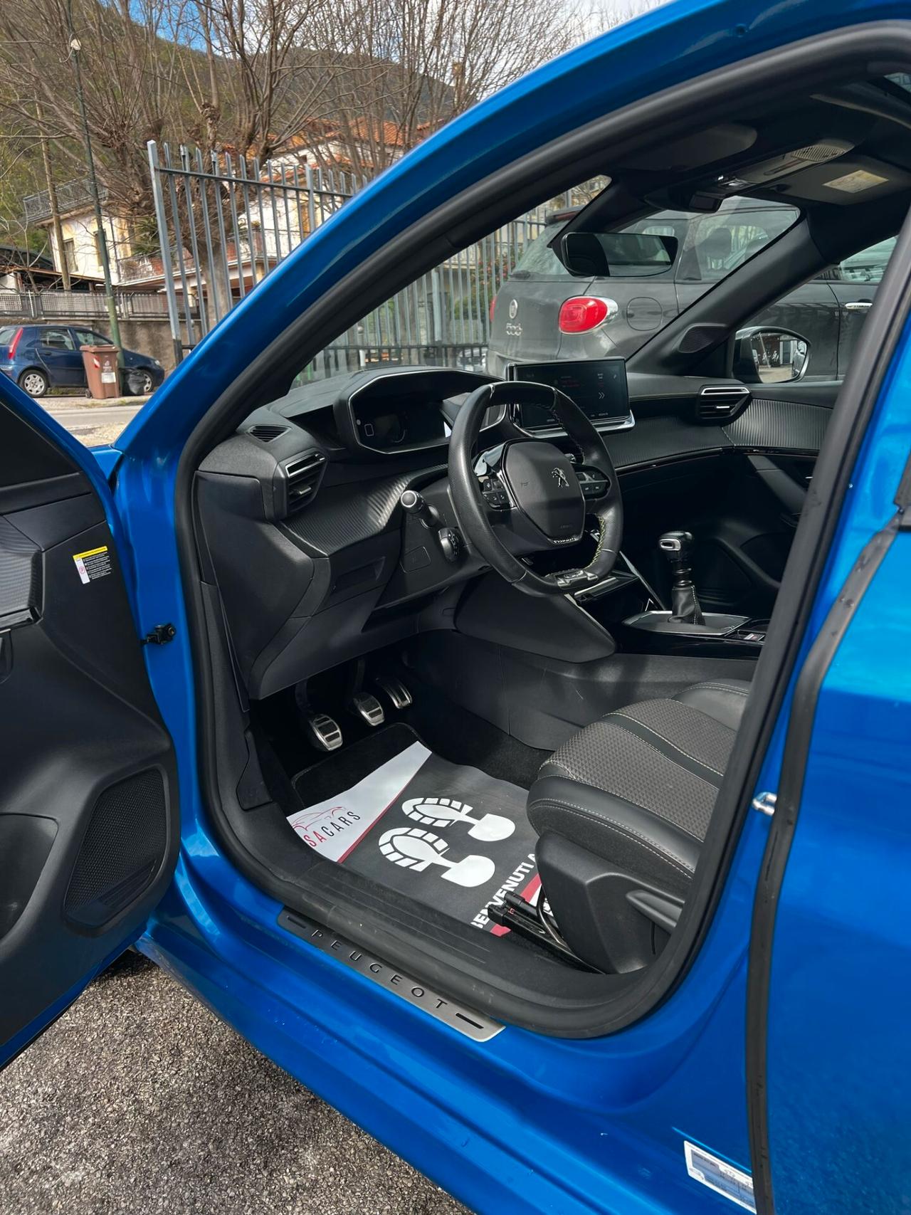 Peugeot 208 PureTech 100 Stop&Start 5 porte GT