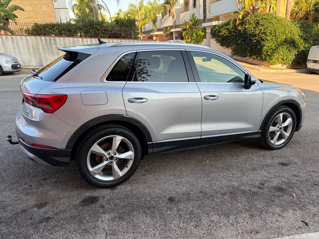 Audi Q3 35 TDI quattro S line edition unico propri