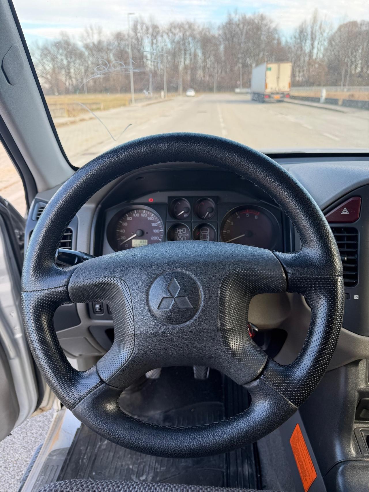 Mitsubishi Pajero 3.2 16V DI-D 3p. GLS