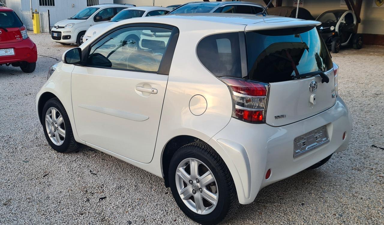 Toyota iQ 1.0 NESSUN OBBLIGO DI FINANZIAMENTO GAR. 12 MESI PARI AL NUOVO