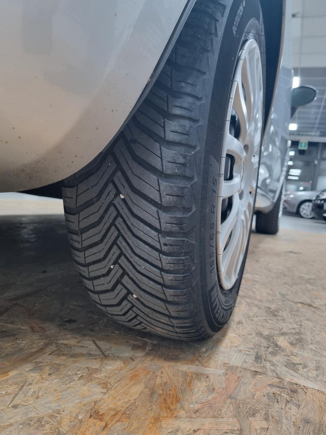 FIAT GRANDE PUNTO 1.2 BENZINA 65CV 5p.