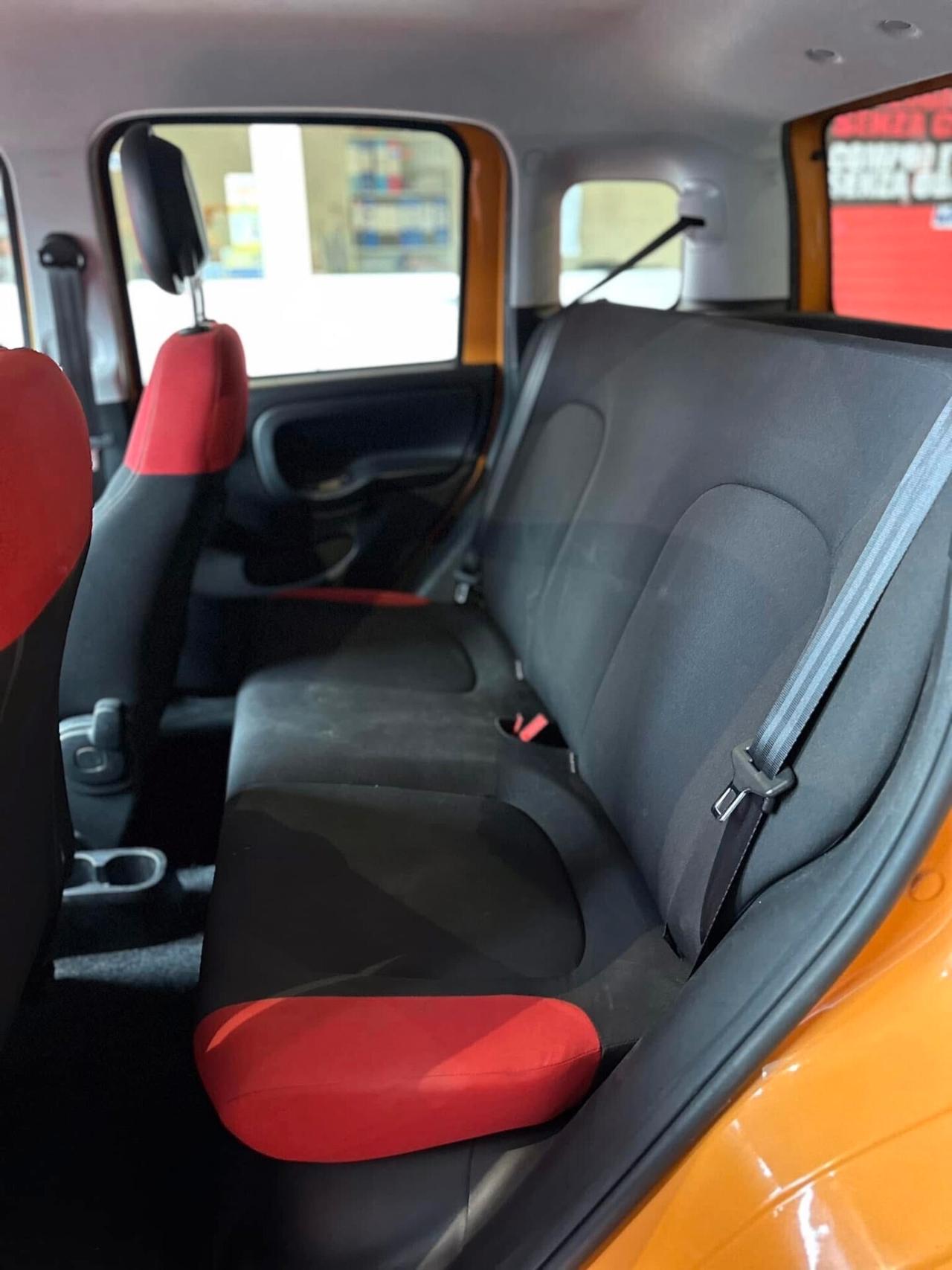 Fiat Panda 1.2 Lounge NEOPATENTATI
