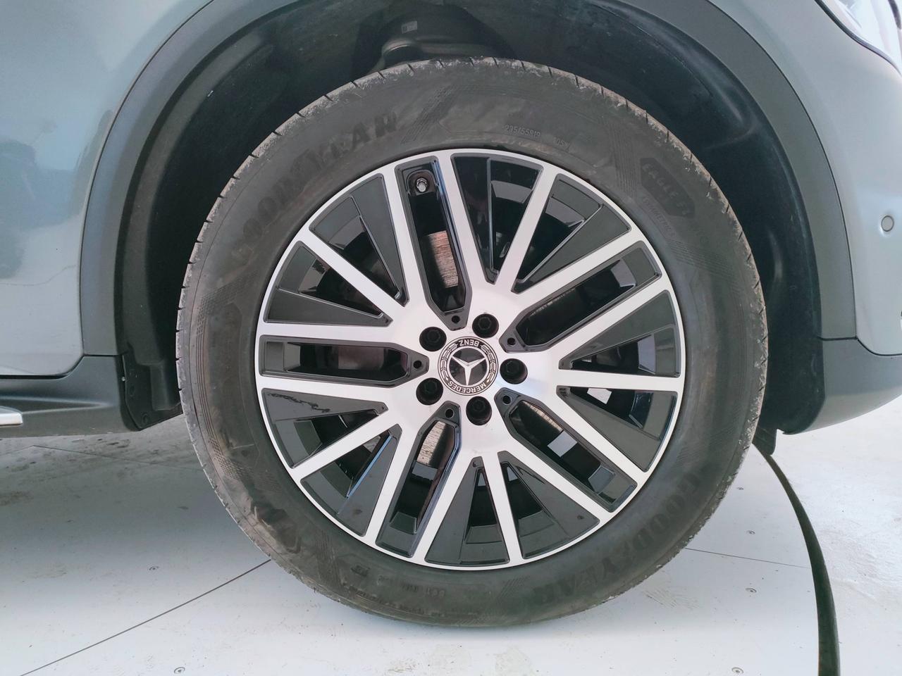 Mercedes-Benz GLC - X253 2019 - GLC 220 d Business 4matic auto