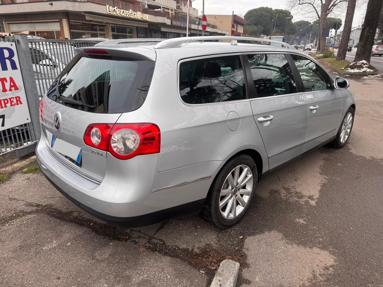 VW Passat 2.0 TDI DPF Var. DSG Highline garanzia 12 m