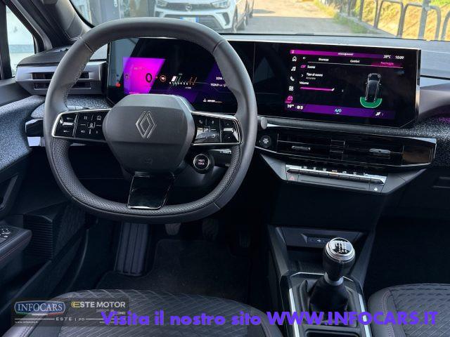 RENAULT Clio TCe 115 CV 5 porte TECHNO