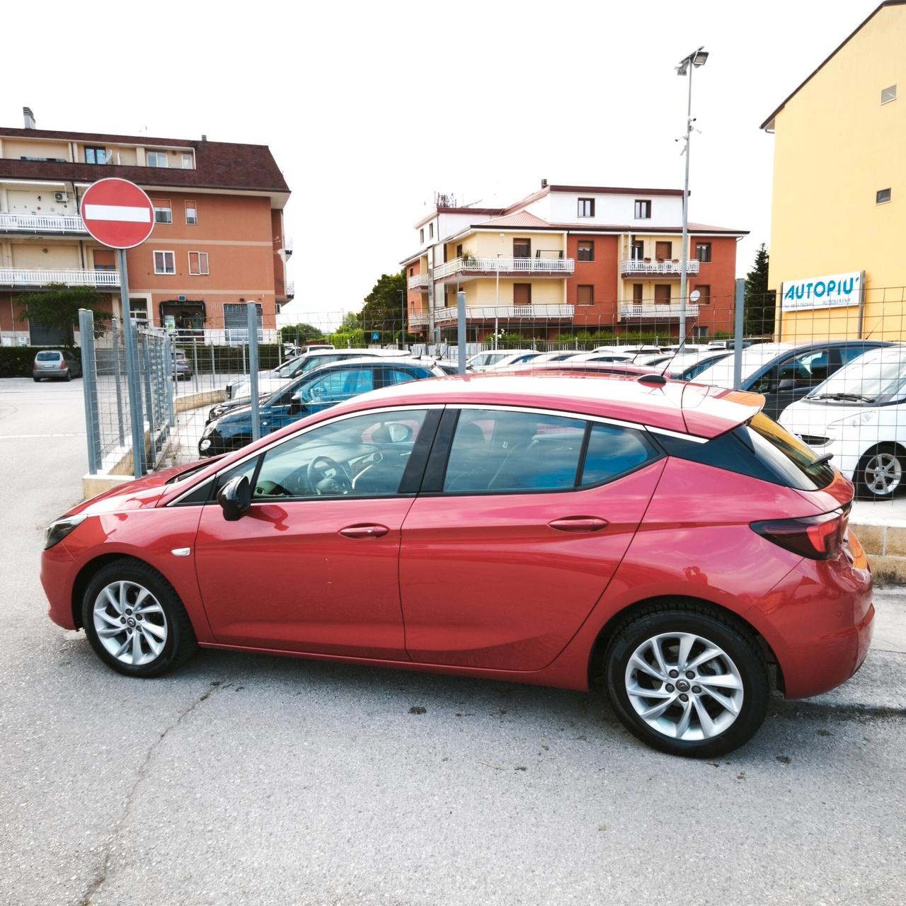 Opel Astra 1.5 CDTI 122 CV S&S 5 porte Business Elegance