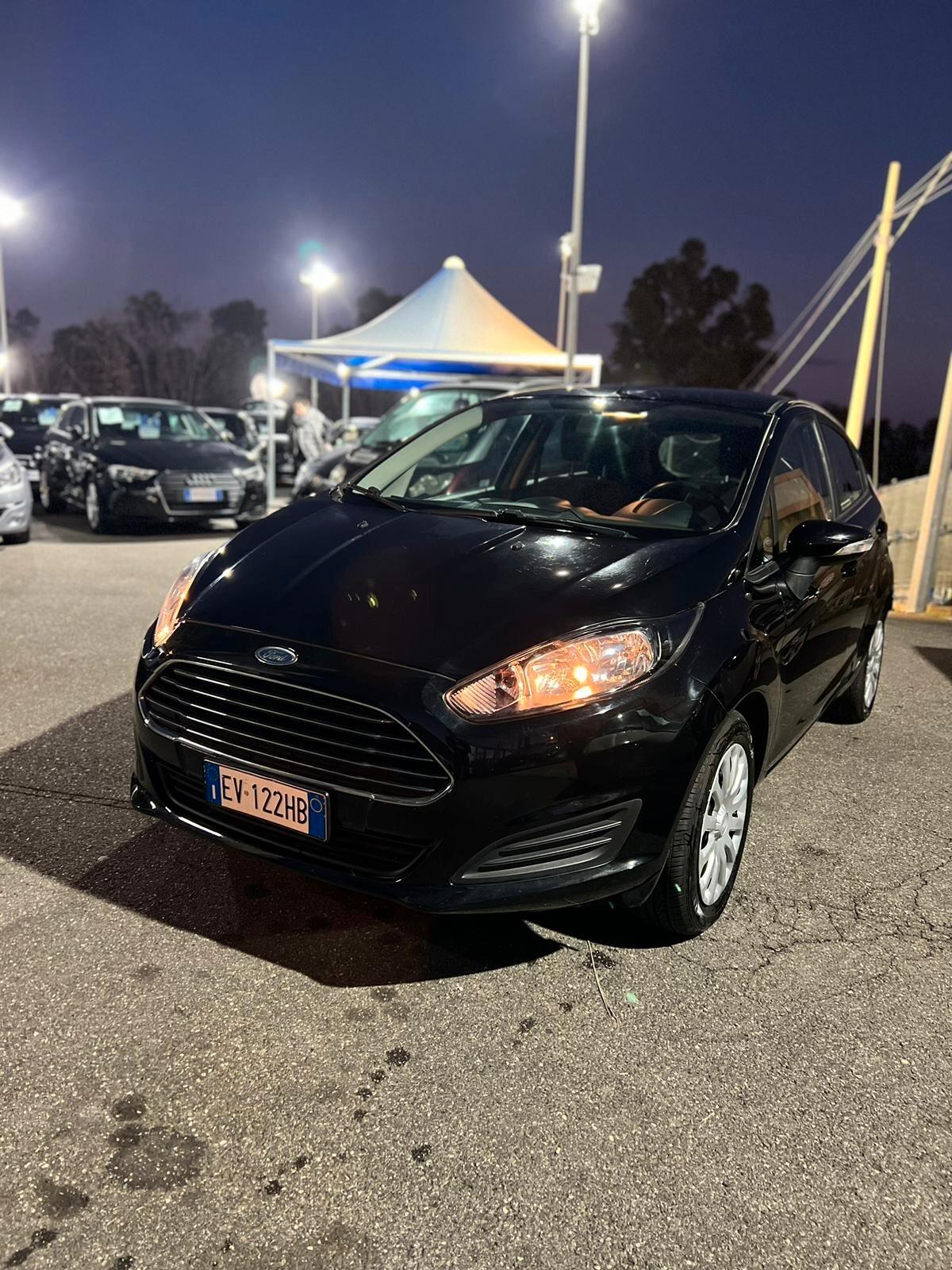 Ford Fiesta 1.4 5p. Bz.- GPL Titanium