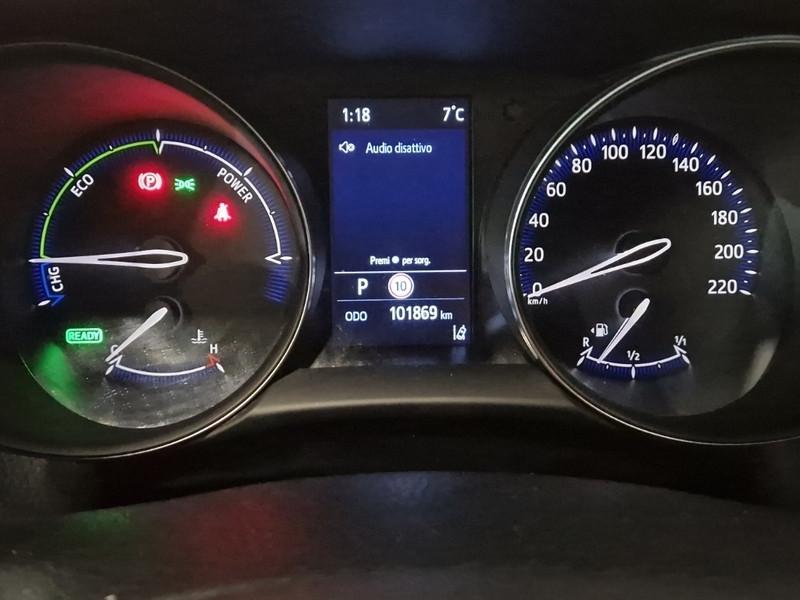 TOYOTA C-HR 1.8H 98CV E-CVT Business
