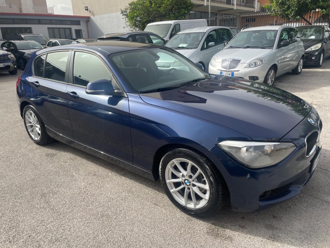 Bmw 116 116d 5p. Business