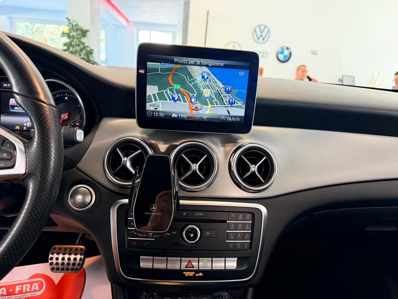 Mercedes-benz GLA 200 d Automatic Premium