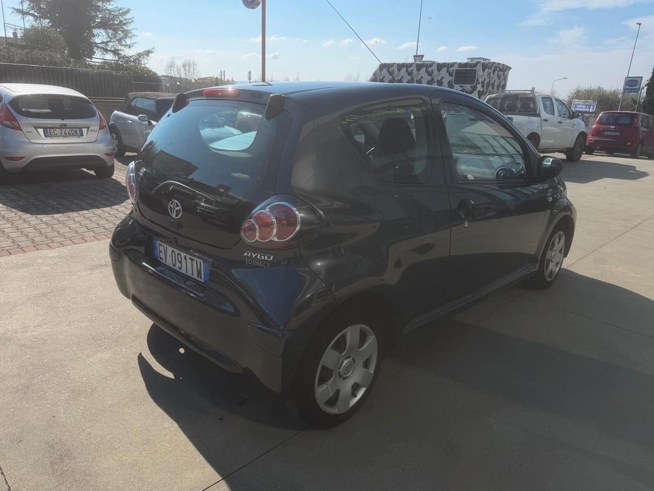 Toyota Aygo 1.0 12V VVT-i 3 porte Active Connect