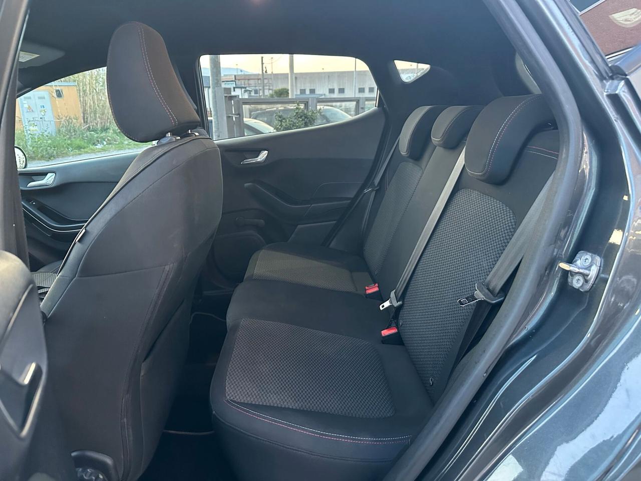 Ford Fiesta 1.5 TDCi 5 porte ST-Line