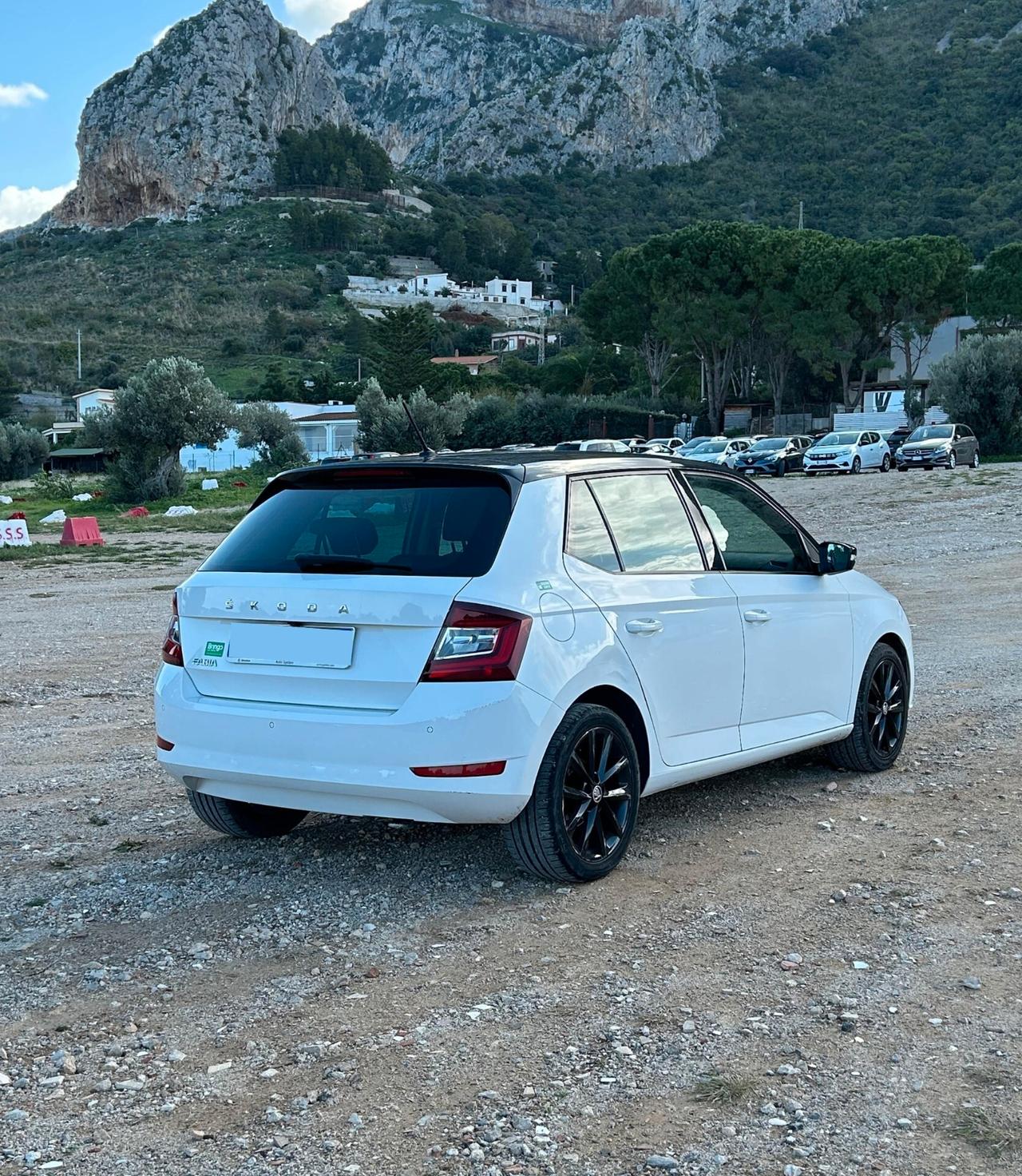 Skoda Fabia 1.0 TSI DSG Twin Color Nero