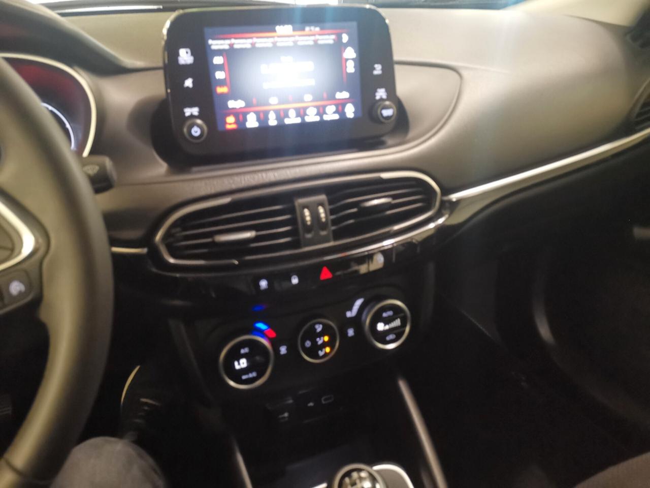 Fiat Tipo 1.3 Mjt 5 porte Life 03/2021