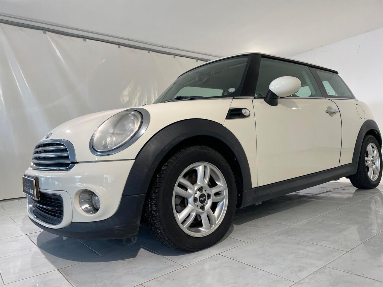 Mini 1.6 16V One ADATTA A NEOPATENTATI