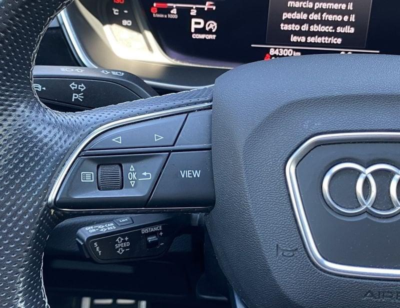 Audi Q3 SPB S Line interno ed esterno 2.0 TDI 200CV S-Tronic quattro 40