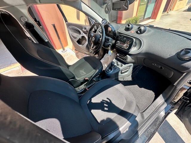 Smart ForFour 70 1.0 twinamic Passion 33.000KM