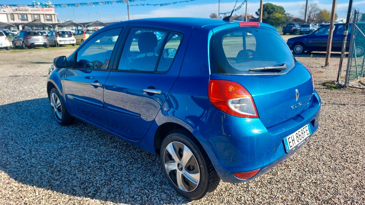 Renault Clio 1.2 16V 5 porte GPL Dynamique