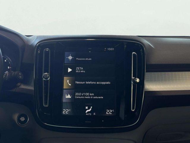 VOLVO XC40 D4 AWD MOMENTUM AUTOMATICA