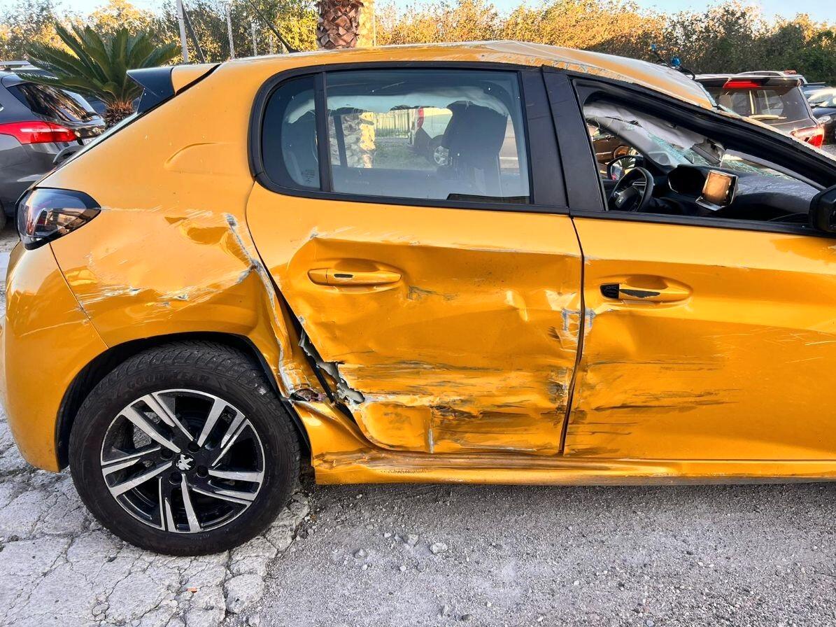 Peugeot 208 PureTech 75 Stop&Start 5 porte Active Pack