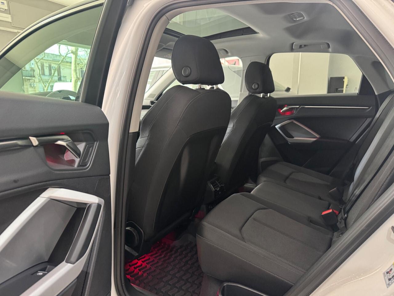 Audi Q3 SPB 35 TDI S tronic TETTO PANORAMICO