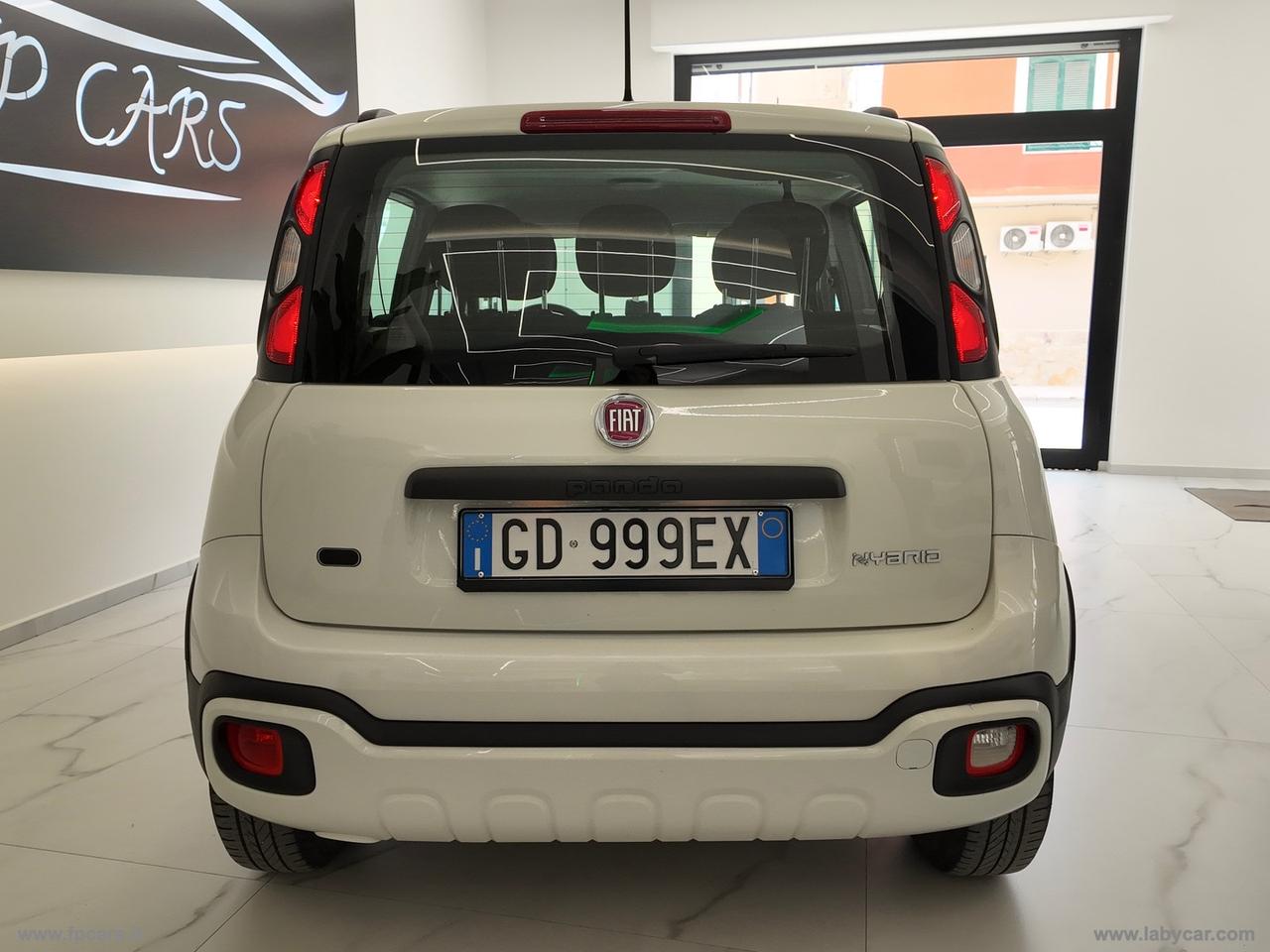 FIAT Panda CITY Cross 1.0 FireFly S&S Hybrid