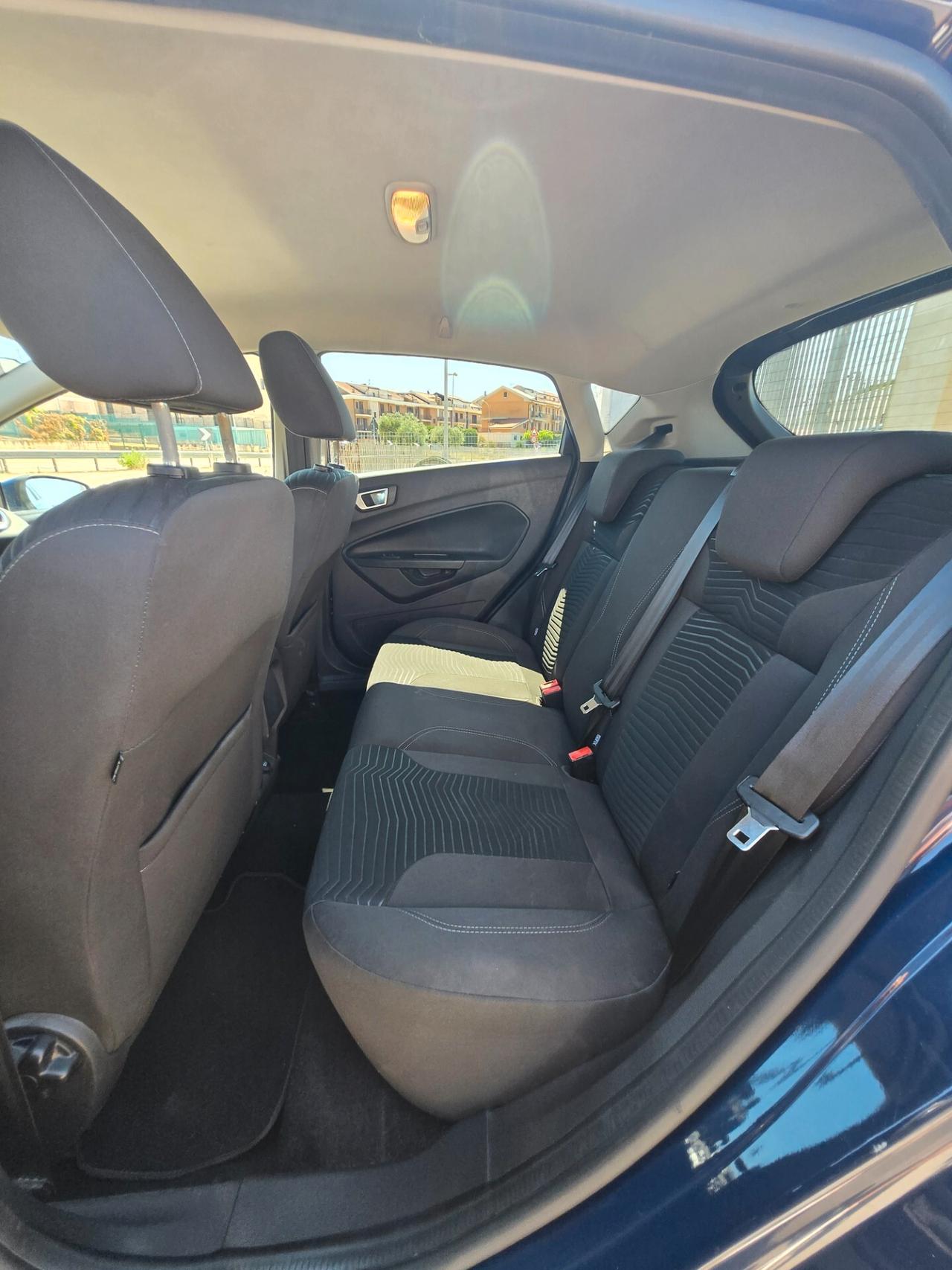 Ford Fiesta 1.4 5p. Bz.- GPL Titanium