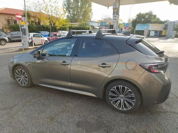 Toyota Corolla 1.8 Hybrid Style