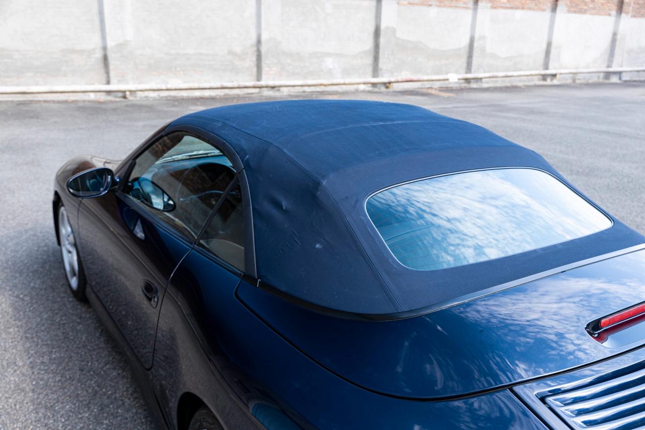 Porsche 911 Carrera 4S cat Cabriolet