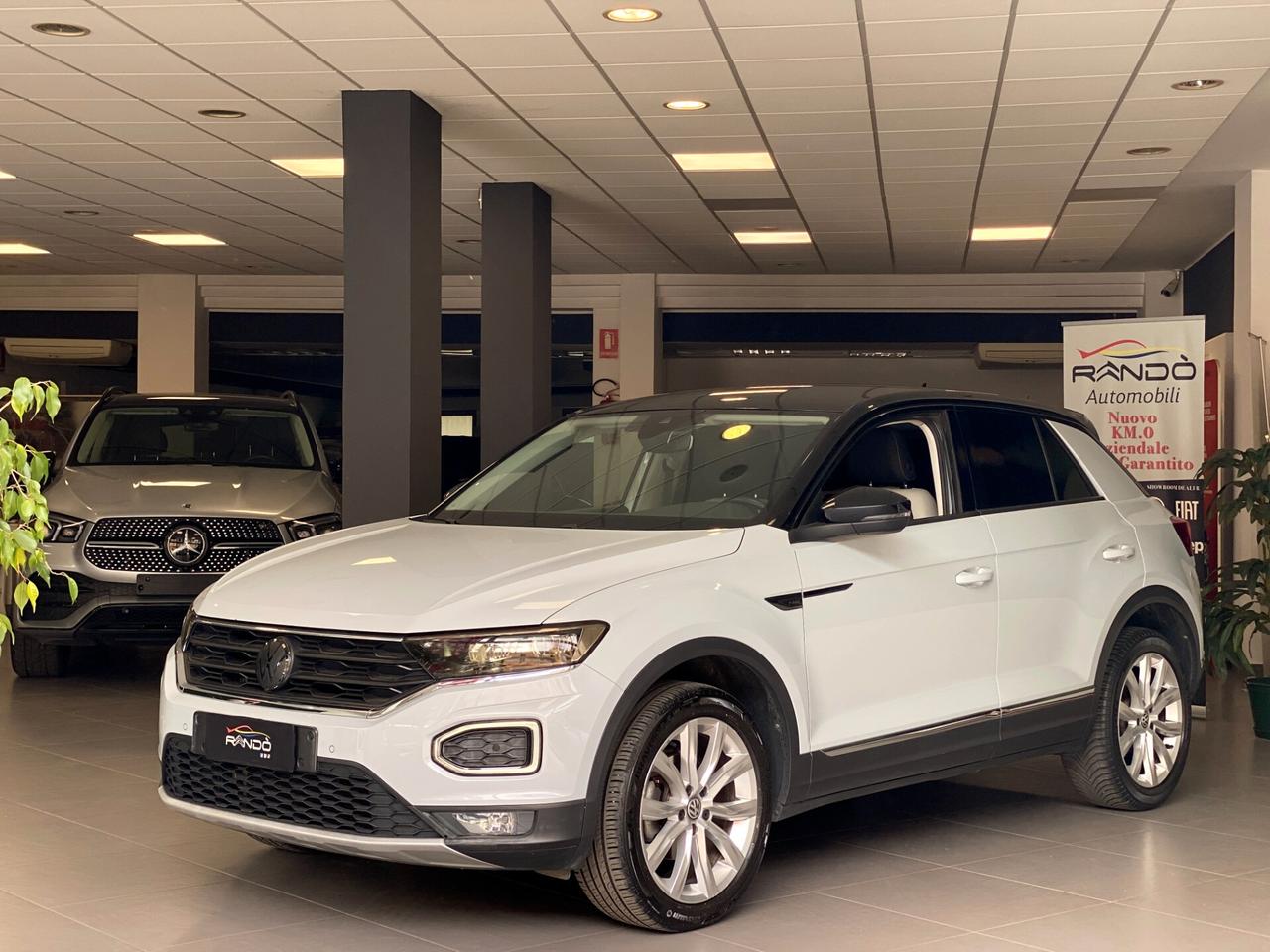 Volkswagen T-Roc 1.6 TDI 116CV Advanced 18” LED Navi Camera