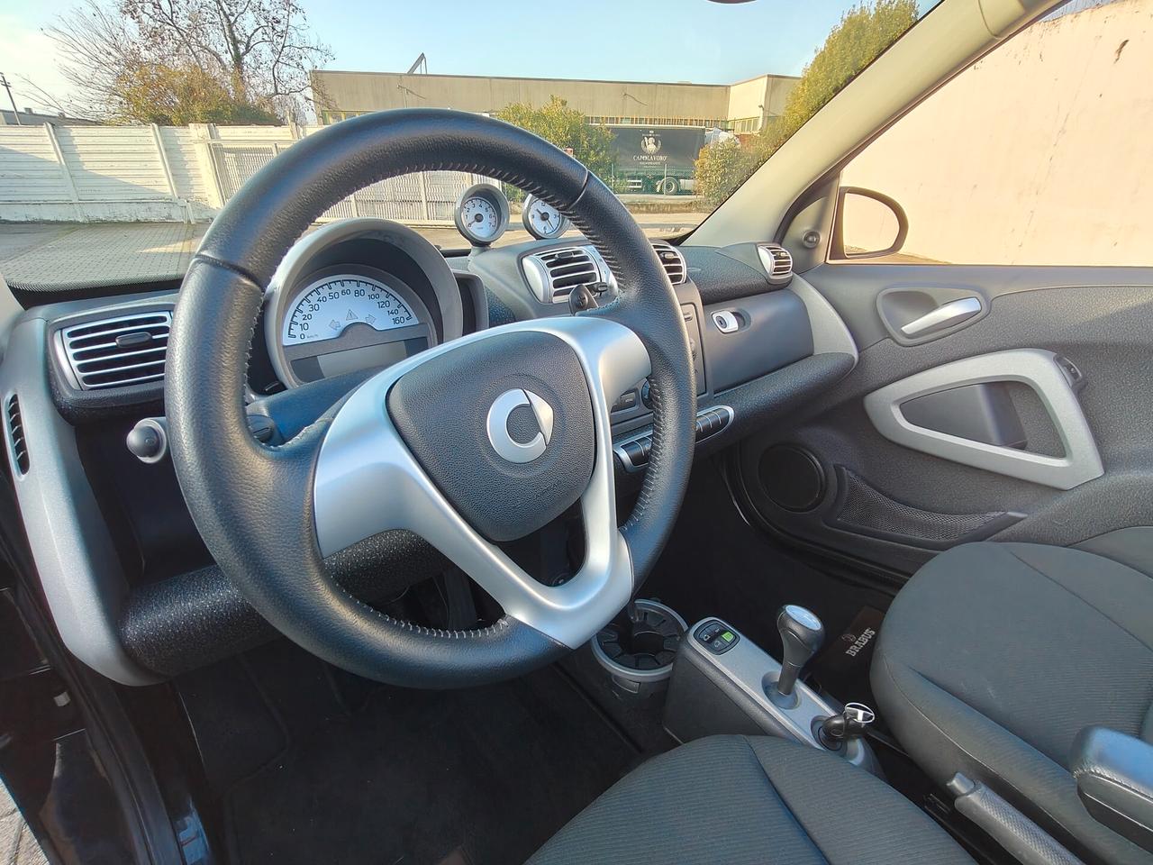 Smart ForTwo 1000 52 kW MHD cabrio pure