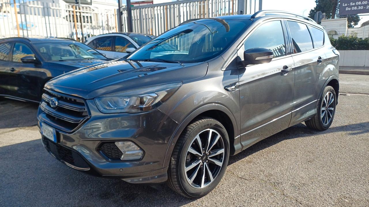 Ford Kuga 1.5 TDCI 120 CV S&S 2WD ST-Line