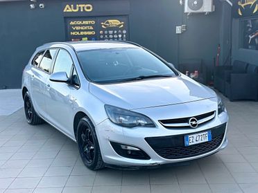 Opel Astra 1.4 Turbo 140CV Sports Tourer GPL Tech Elective