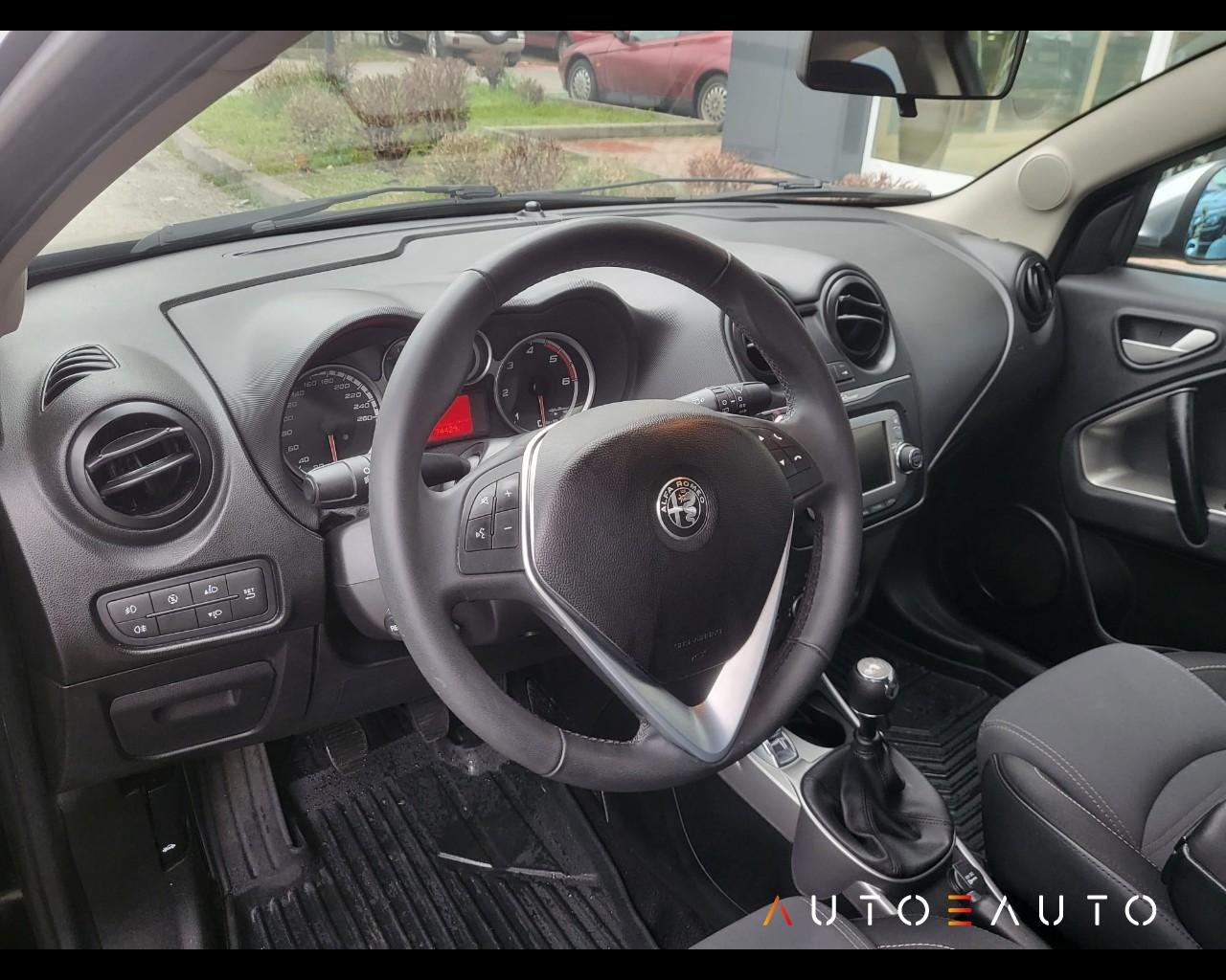 ALFA ROMEO MiTo 2013 - MiTo 1.3 jtdm Super 95cv E6