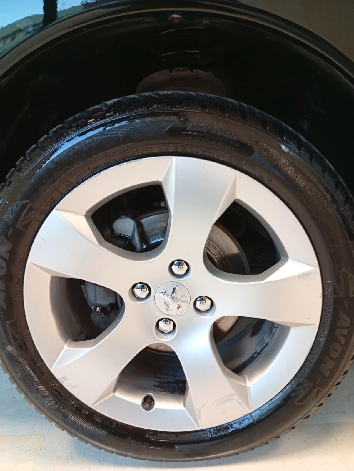 Peugeot 3008 1.6 HDi 110CV Business