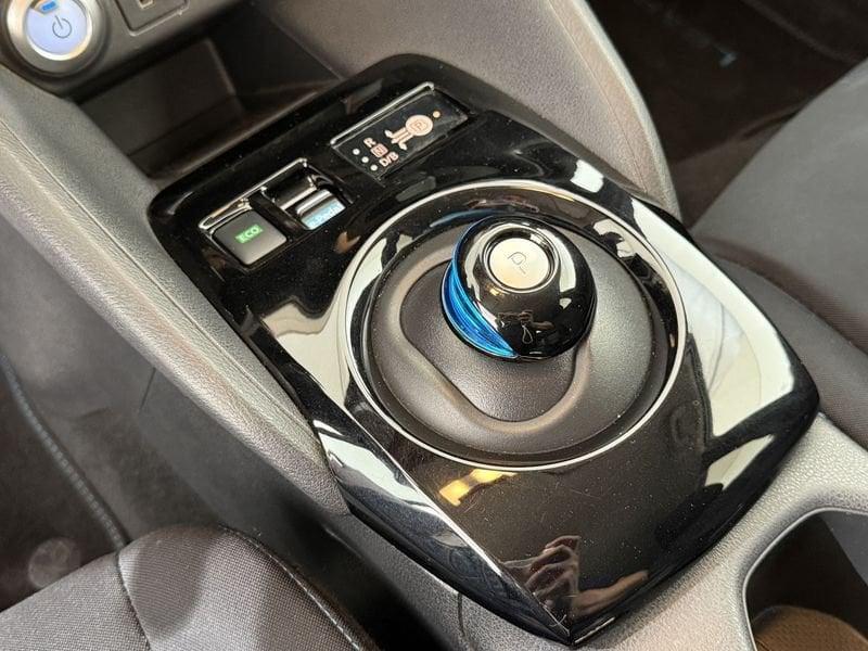 Nissan Leaf N-Connecta 40KWh