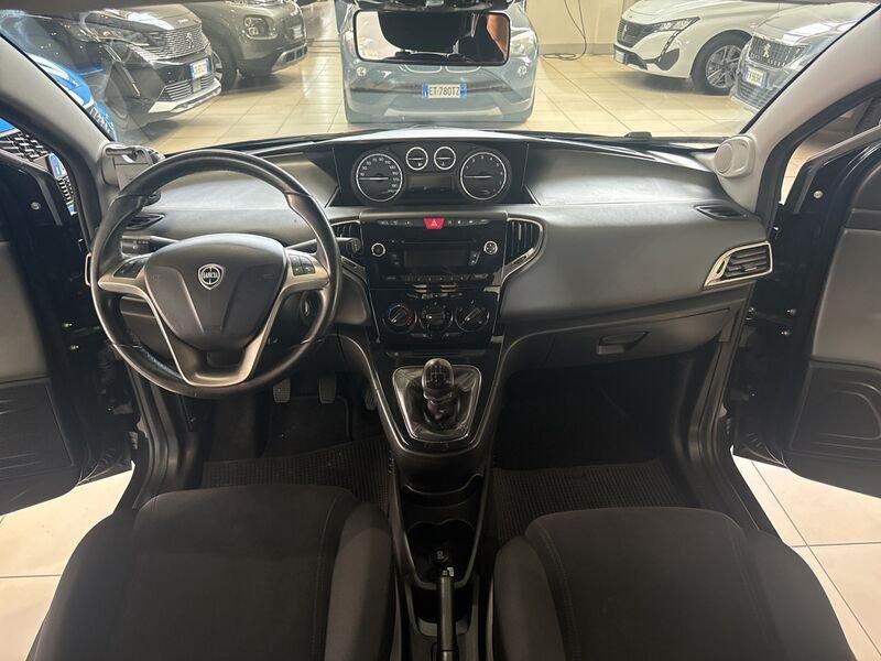 Lancia Ypsilon Ypsilon 1.2 69 CV 5 porte GPL Ecochic Gold NAVI