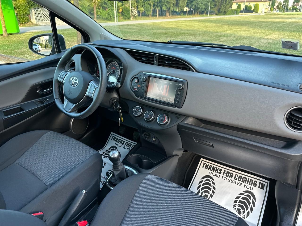 Toyota Yaris 1.0 5 porte Lounge NEOPATENTATI